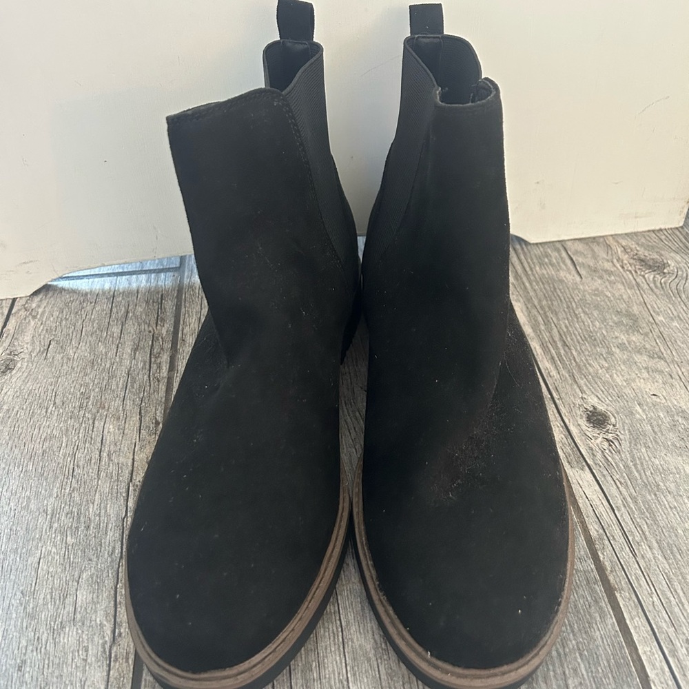 Esprit Black Boots
Size 9